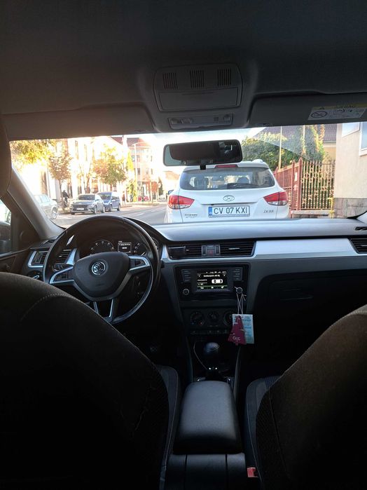 SKODA Rapid 2015 — imagine 4