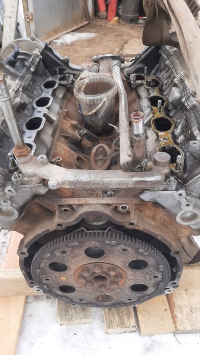 Перемычка Гбц 2UZ-FE 4.7