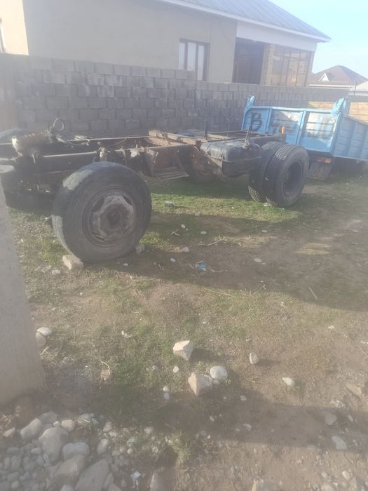 Продам ЗИЛ на запчасти