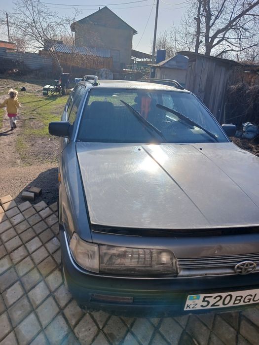 Продам Тойота камри