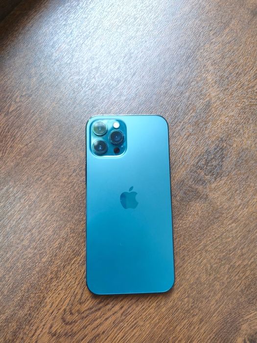 Продам iPhone 12 Pro Max 128 ГБ
