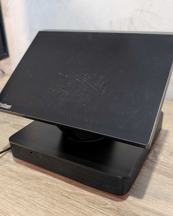 Lenovo ThinkSmart Hub 11H1 / Mini PC cu ecgran tactil crapat