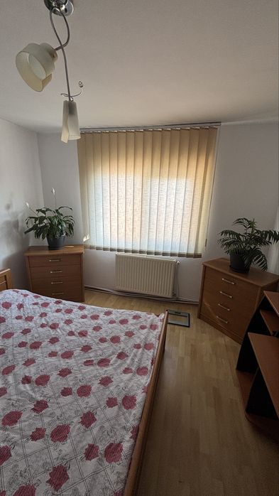 Vand apartament 2 camere - 0744645334