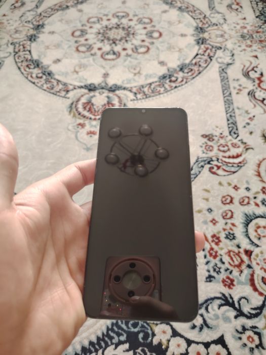 Продам телефоны Realme Note 50 и Samsung A23