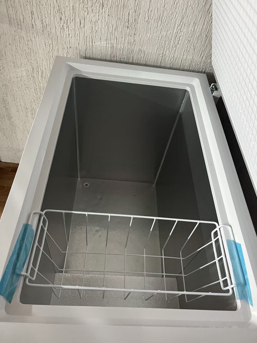 Морозильник продам