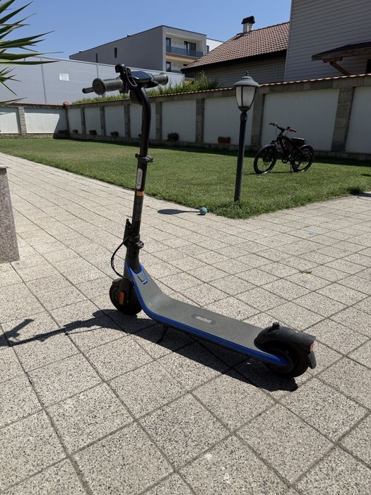 Електрическа тротинетка Segway Ninebot – без зарядно