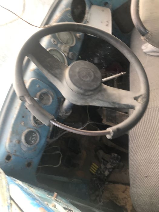 Moskvich 412 sotiladi