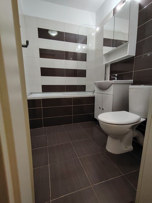 Apartament două camere, zona Unirii, de închiriat!