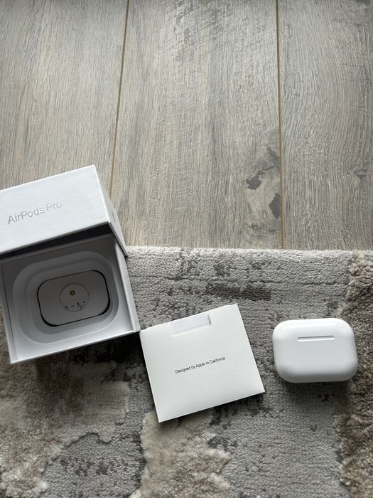 Căști wireless premium \ Stare excelentă \ Set Complet