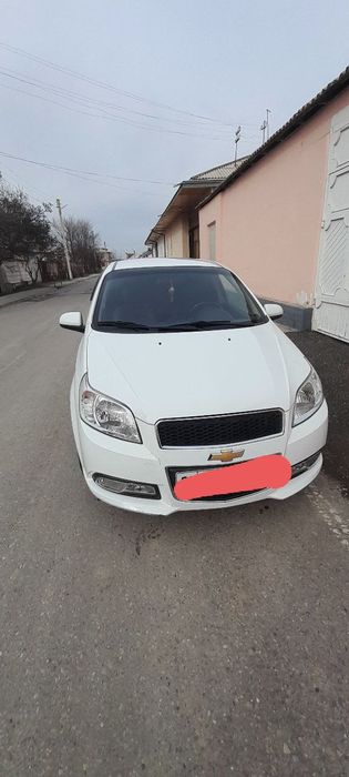 Nexia 3 sotiladi srochni
