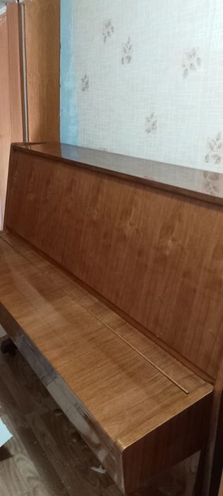 Продам пианинно