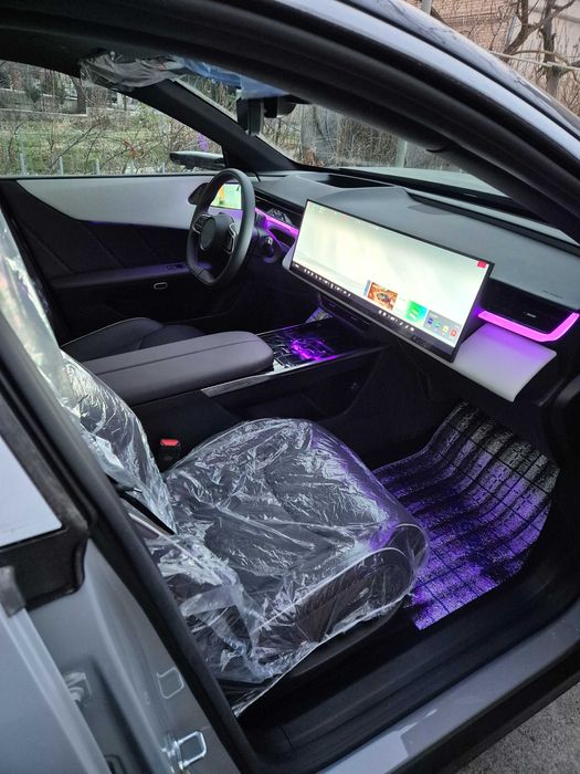 Mazda EZ-60 2025 Hybrid  200 Max