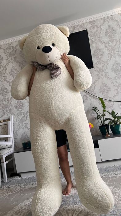 Продается мягкая игрушка Мишка 2 м .