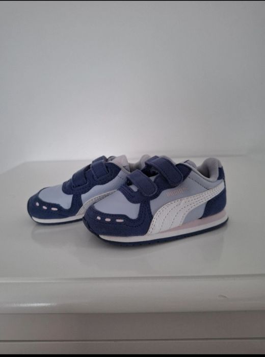 Adidasi Puma marimea 21