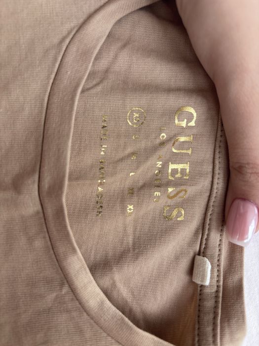 Чисто нова тениска GUESS