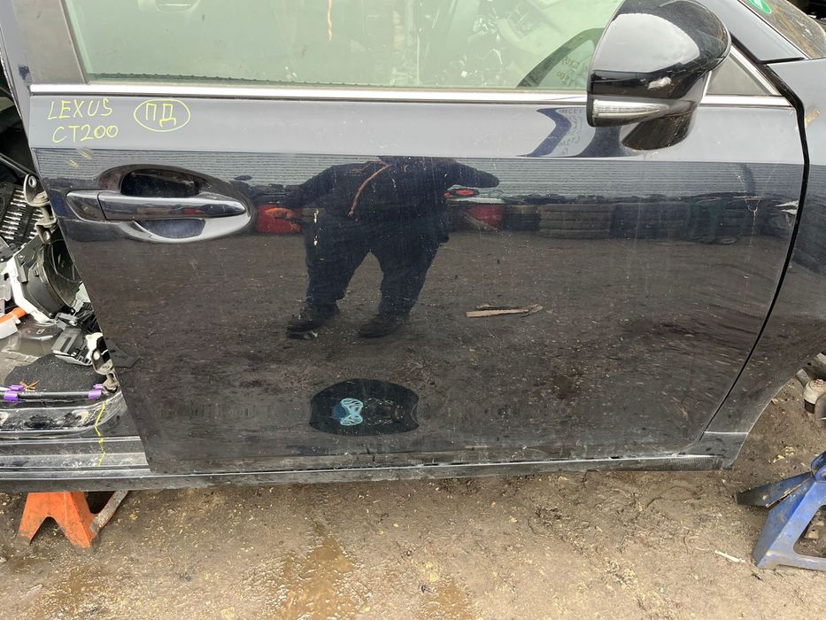 Lexus CT200H Батерия броня фарове  стопове волан капак врати