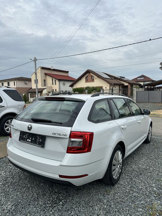 Skoda Octavia 3 / Facelift / 2020 / Euro 6 / Carplay