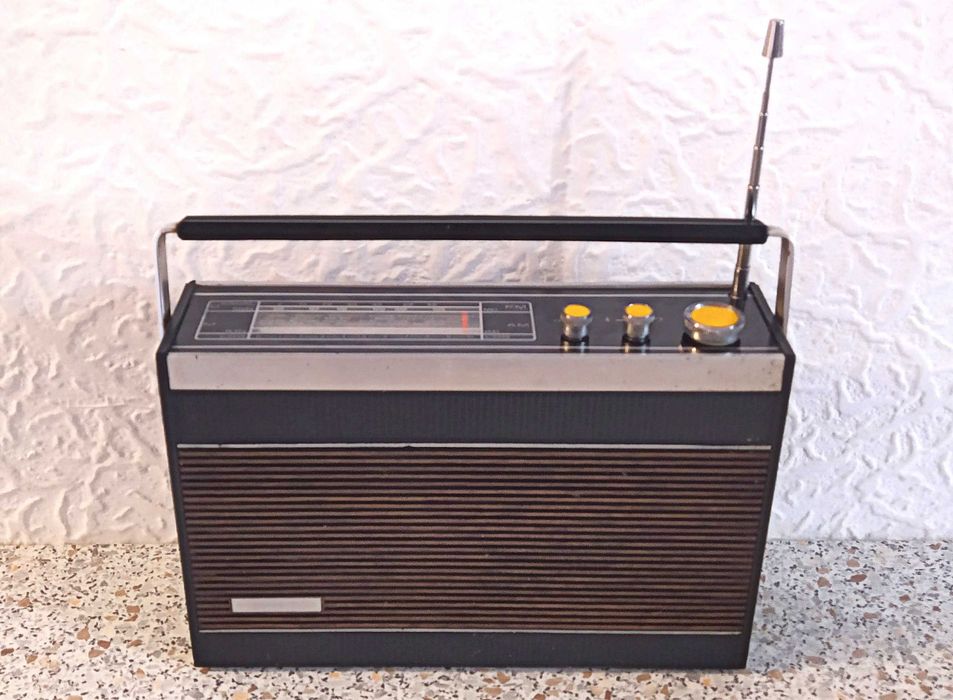 Kofferradio REGINA piesă autentică de colecție din anii '70, RFG