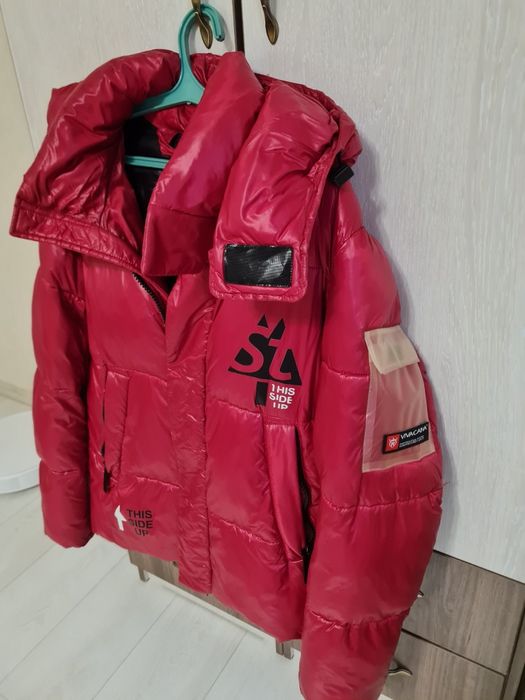 Продам куртку пуховик