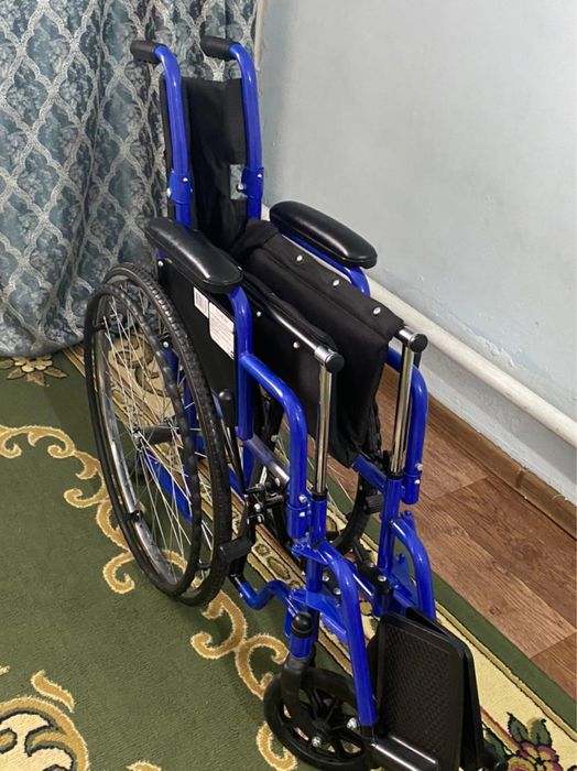 Инвалидная коляска