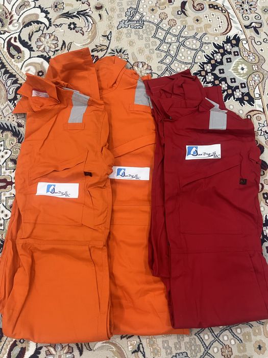 Комбенизон     .