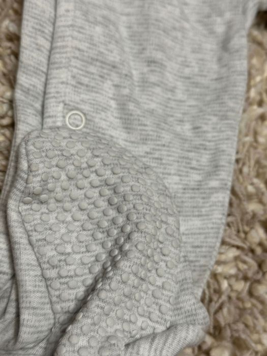 Бебешко ромпърче на “George”