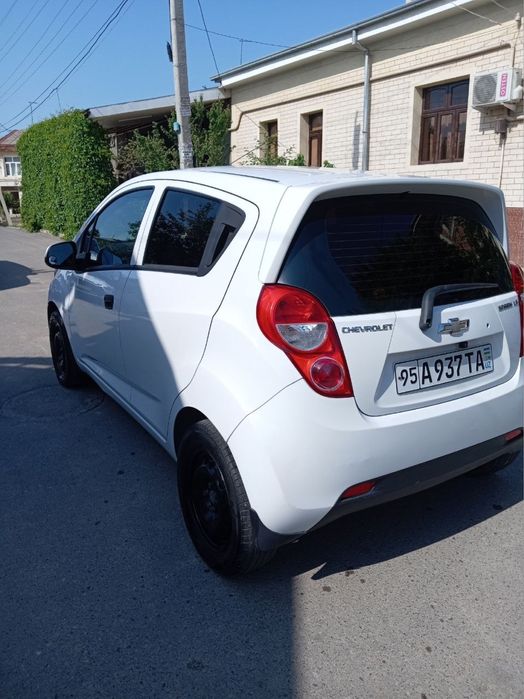 Chevrolet Spark 2012 — 3