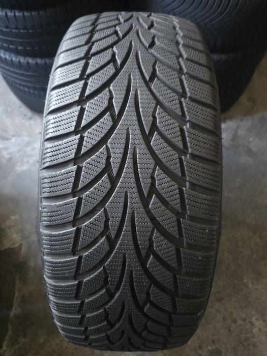 Nankang 215/50 R18 92V MS iarnă