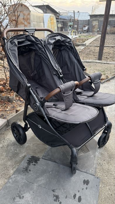 Детская коляска