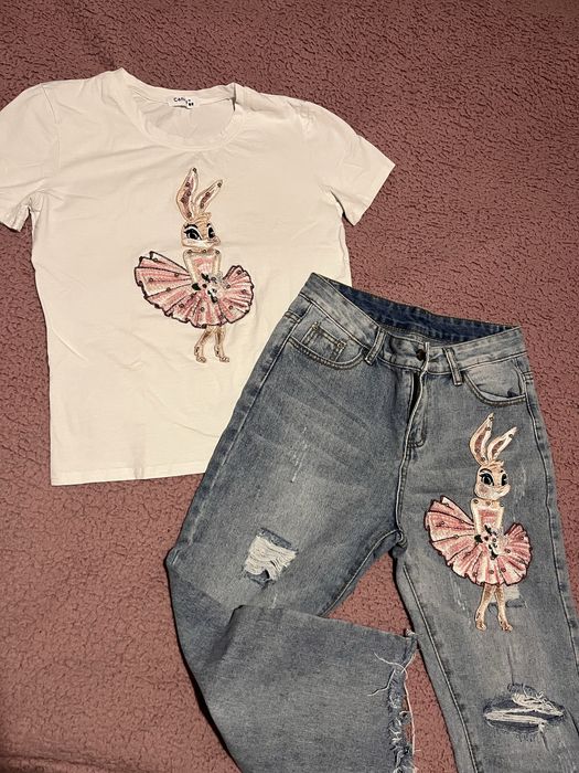 Дамски сет с релефен дизайн