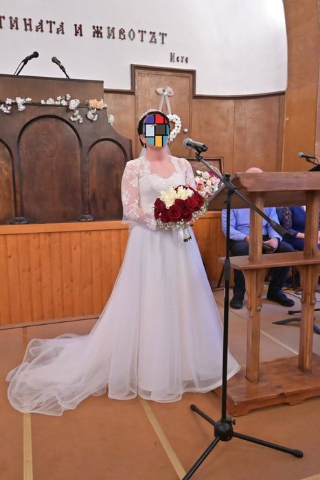 Булченска рокля бяла