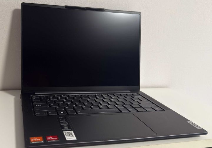 Vând Laptop Lenovo Yoga PRO 7