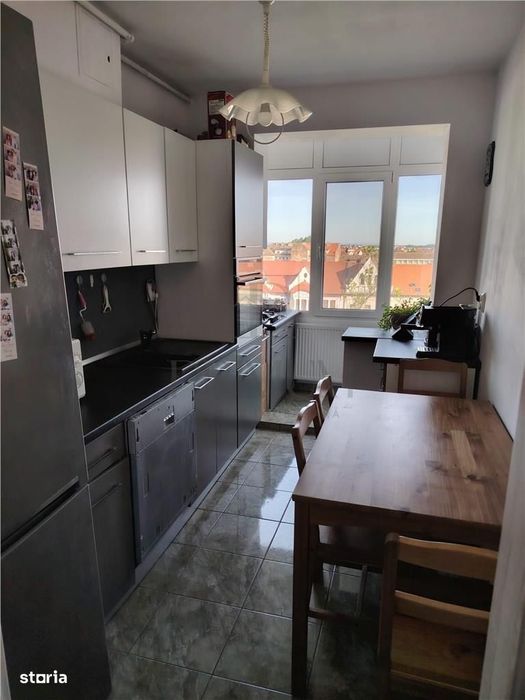 Iosefin - 2 Camere - Centrala Proprie - Lift - 3 Balcoane - Amenajat — fotografia 3