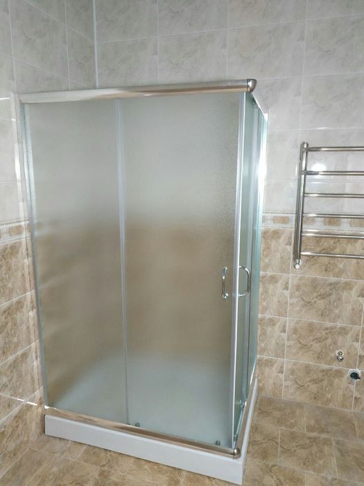 Продается НОВАЯ Душевая