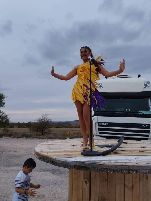 Дамска Рокля - Размер S/M (Ръчно Шита)