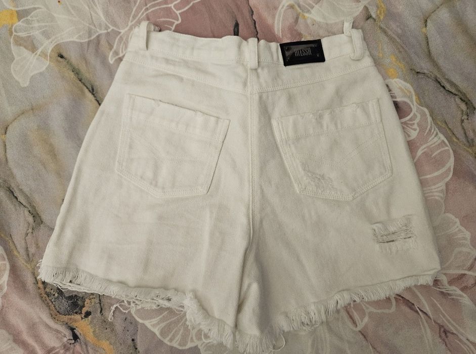 Къси гащи Алеса Alessa