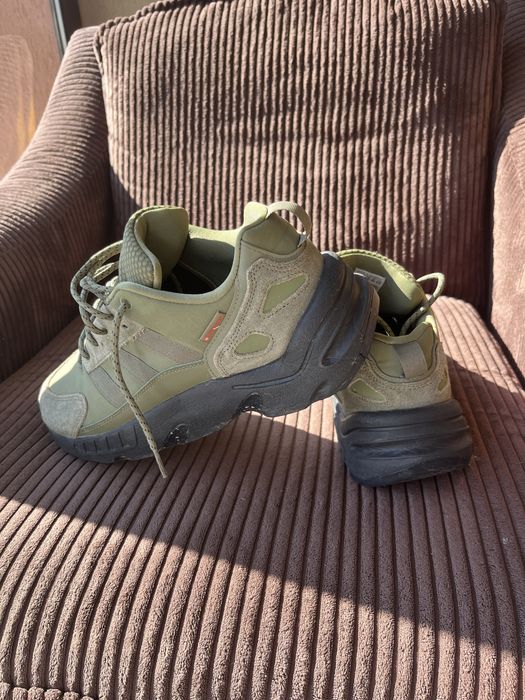 Adidasi Adidas marimea 44 si 2/3