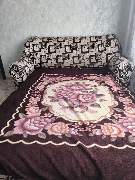Продам диван в хорошем состоянии