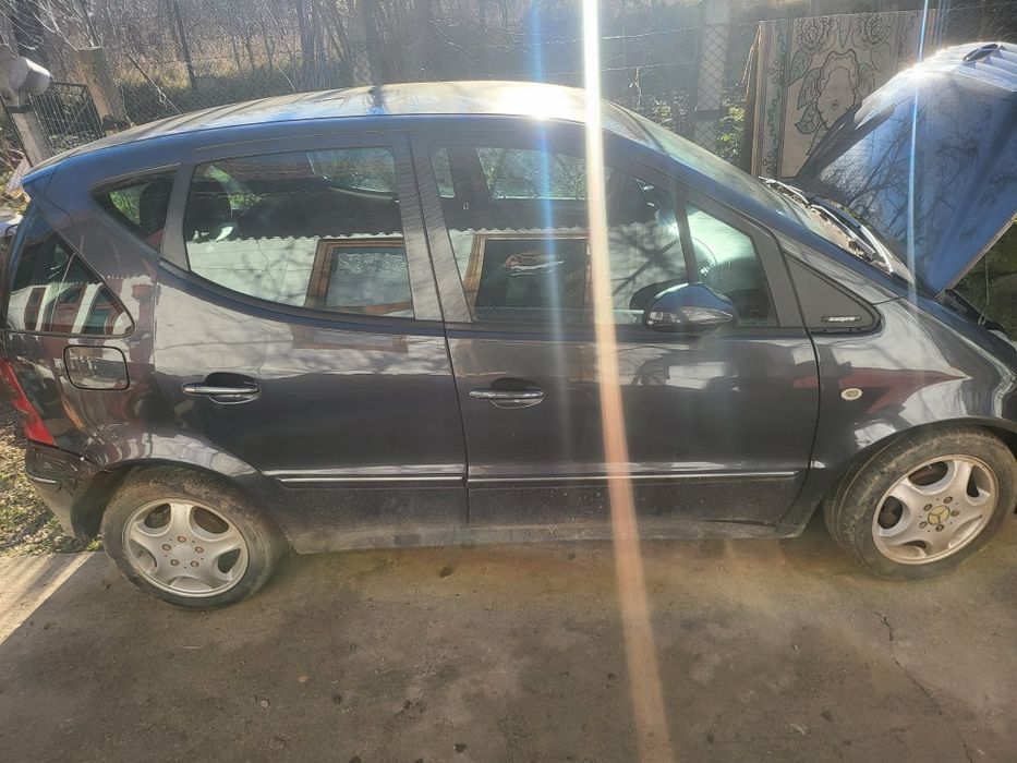 Vând Mercedes classe A