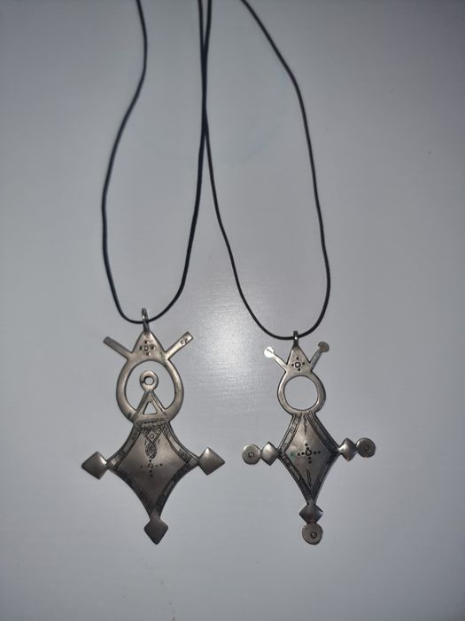 Pandantiv cruce Tuareg berber din argint – gravat manual, Africa Sahar