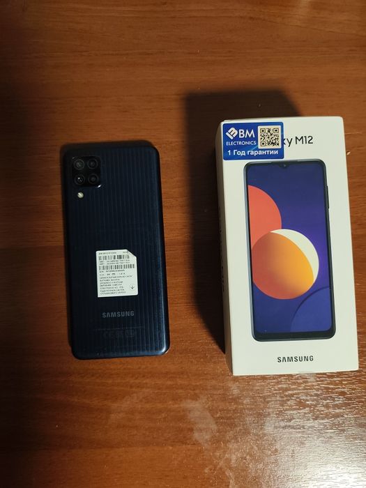Продам Samsung m12