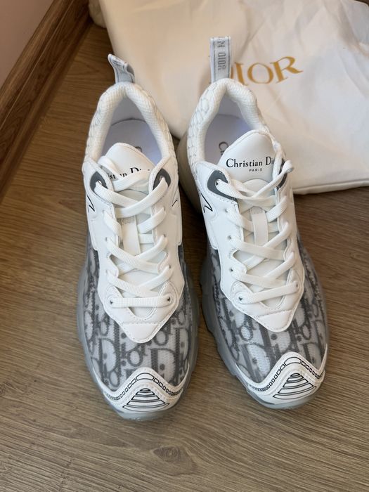 Маратонки бели Dior