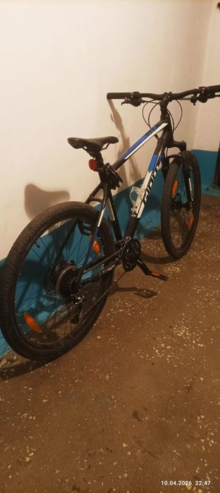 Продаётся велосипед Giant