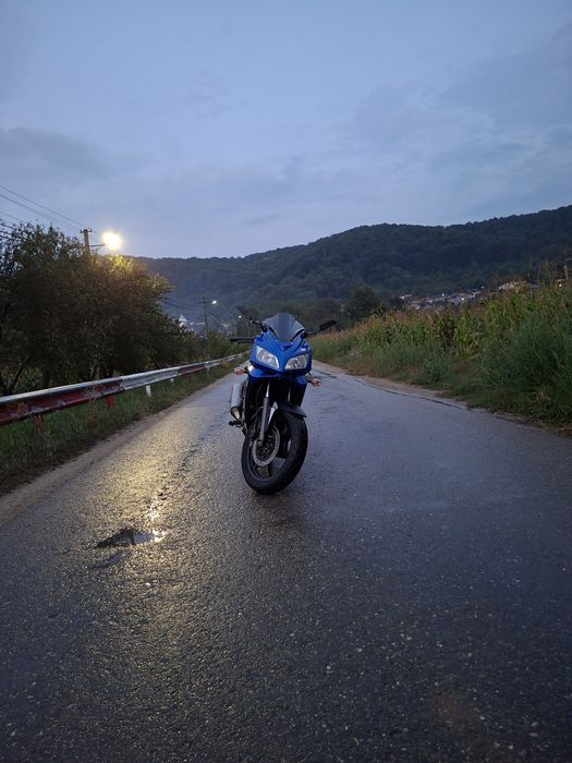 Vând motocicleta kymco quanon 125 2007