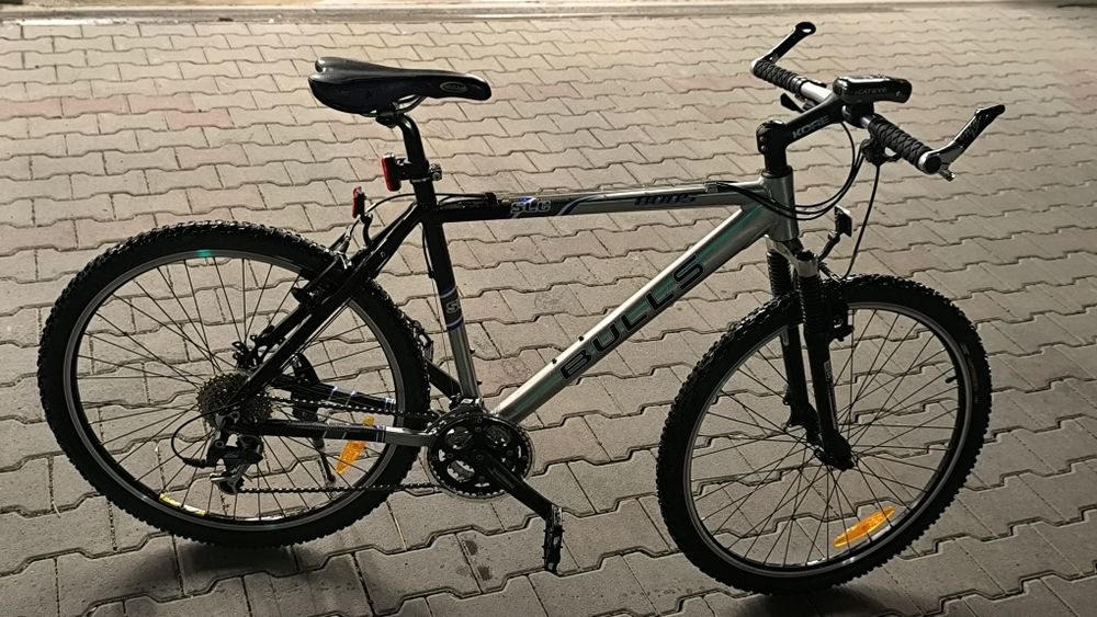 Vând bicicleta Bulls