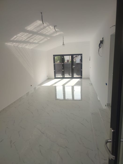 Lucrări interioare gresie, faianță, parchet, marmură, granit, zugrăvit