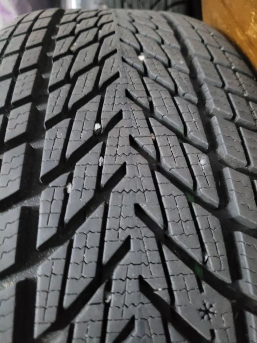 4 Anvelope 215 60 16 Goodyear UltraGrip Performance 3 dot 3823 Passat