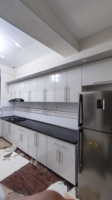 Изгатовим на зказ корпуных мебели для дома и для офисов кухонный и.т