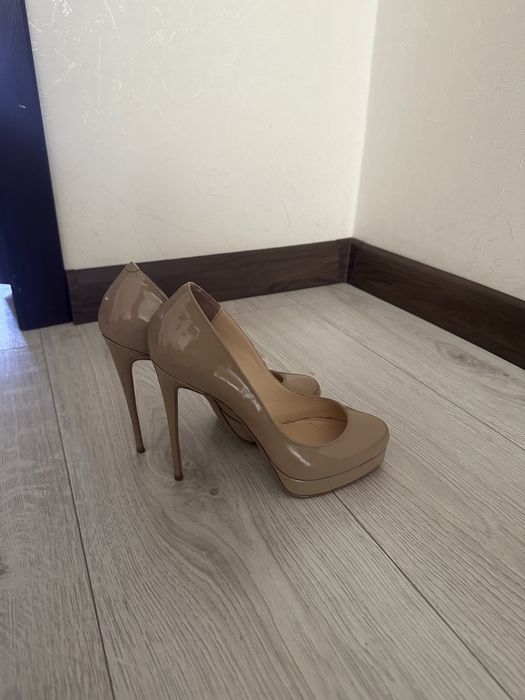 Продам туфли