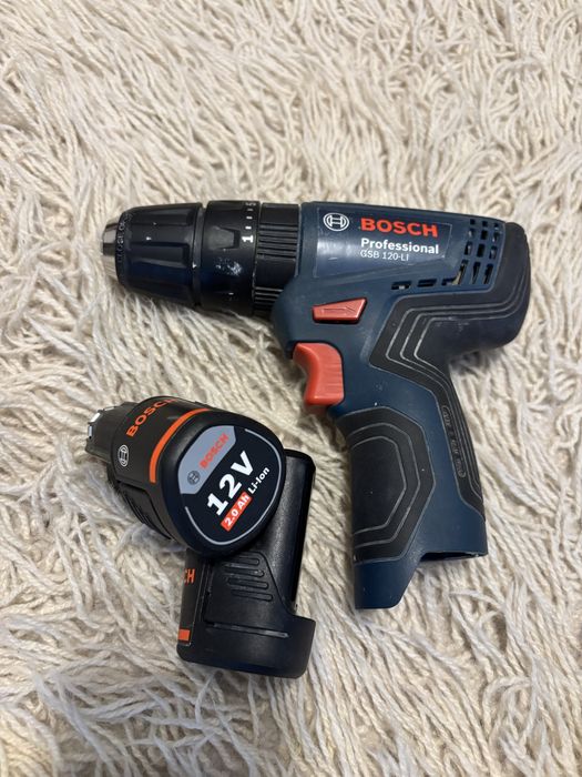 Ударен винтоверт Bosch GSB 120-LI с батерий и зарядно